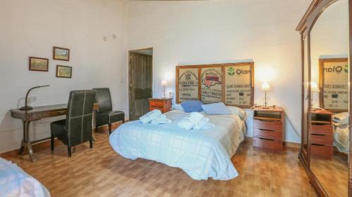 Santa Olalla del Cala House | Casa rural Navalonguilla Santa Olalla del Cala by Ruralidays
