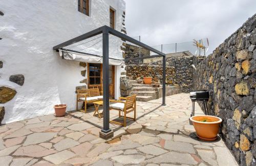 Las Casas House | Casa Rural Nina - Charming stay & Terrace, Hierro