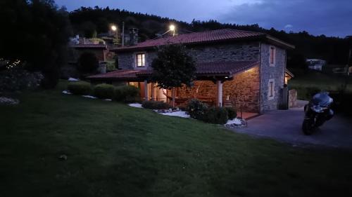 Oza de los Rios House | Casa Rural Oza dos Ríos