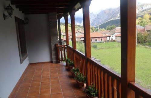 Posada de Valdeon House | Casa Rural Pambuches