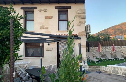 Casas del Monte House | Casa Rural Puerto - Piscina privada