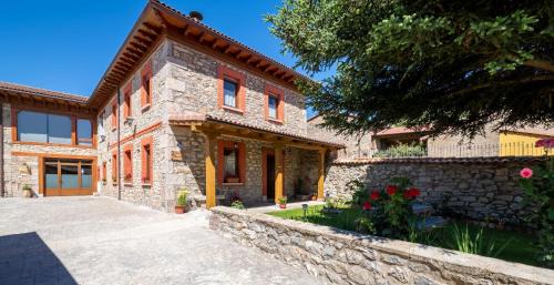 Pallide House | Casa Rural Solapeña