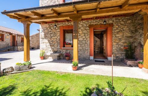 Pallide House | Casa Rural Solapeña