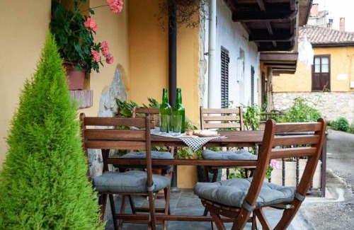 Ceceda House | Casa Rural Soleada para una Escapada Tranquila