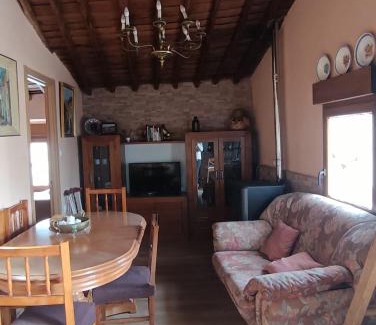 Solosancho House | Casa rural TIO PEDRITO