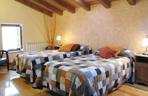 Burgui House | Casa Rural Urandi I