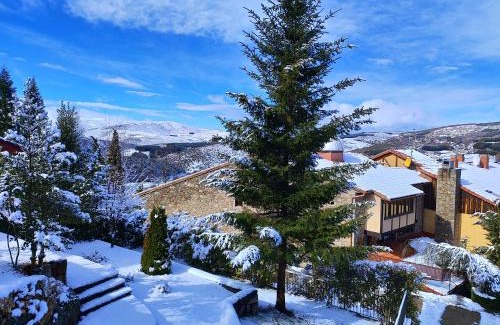 Hoyos del Espino House | Casa Rural Villa Rosario