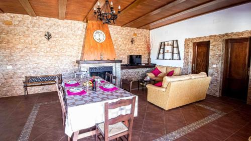 La Lantejuela House | Casa Rural Villa Paquita