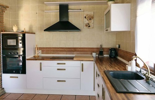 Velez-Malaga Cottage | Casa Rural Villa Solgor for 6 people