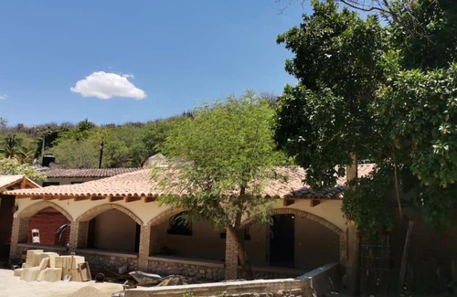 Santa Maria Tecomavaca House | Casa Rustica en la Reserva Tehuacán-Cuicatlán