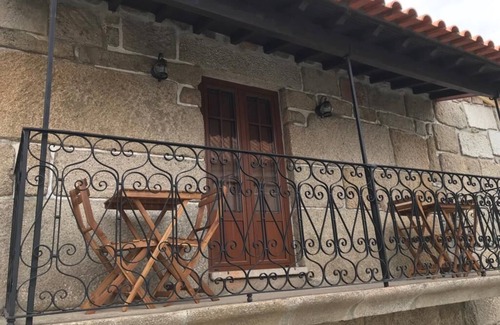 Pinhel House | CASA RUSTICA DA SOUROPIRES