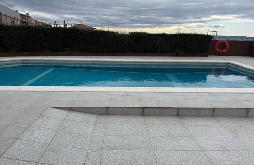 Torno House | Casa São Domingos. House with swimming pool. Pets accepted.