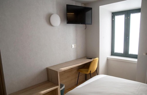 Roncesvalles House | CASA SABINA