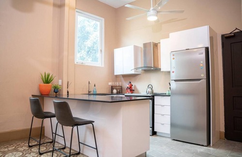 Santurce Apartment | Casa Saffra @ La Placita 4&5