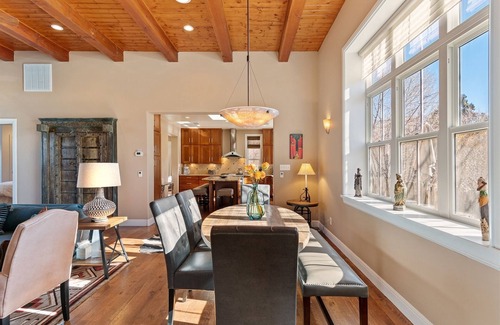 South Capitol House | Casa Sage - Unbeatable Location, Hot Tub