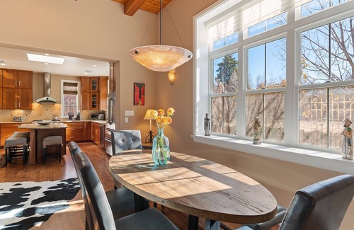 South Capitol House | Casa Sage - Unbeatable Location, Hot Tub