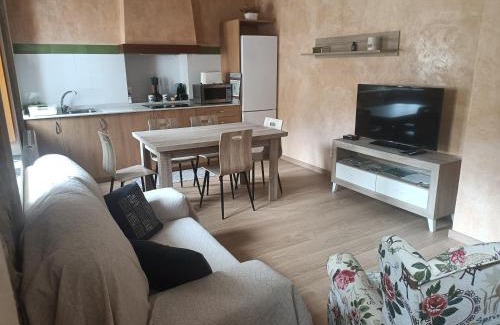 Castellfort House | Casa sala pinta