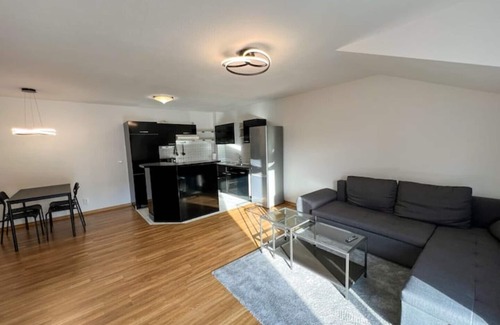 Leimen Apartment | Casa Sali - quiet, modern vacation apartment near Heidelberg with balcony & parking space