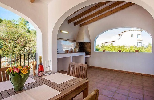 Rafol de Almunia House | Casa Salvador by Interhome