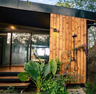 Las Escobas del Venado House | Casa Samambaia - sea view tropical paradise w' pool