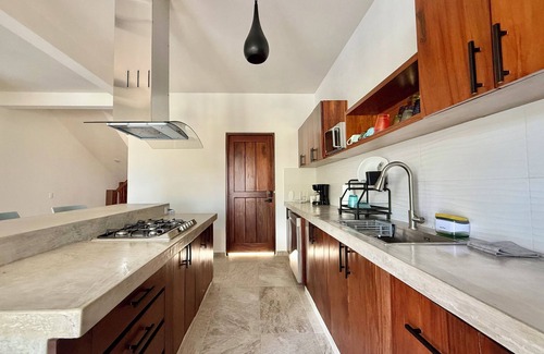 Troncones House | Casa San Blas – Brand New Retreat in Troncones