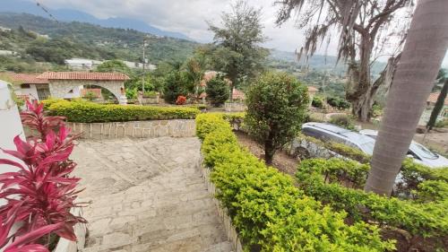 Silvania House | Casa San Gabriel