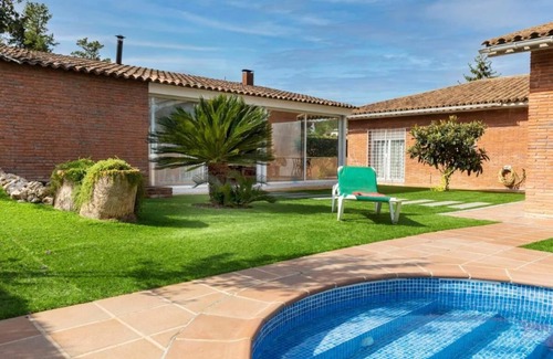 Mont Barbat House | Casa San Roca