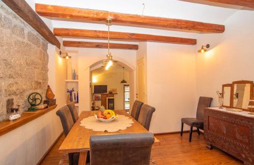 Ala Dei Sardi House | Casa Santa Croce