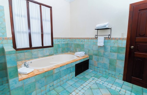 Antigua Guatemala House | Casa Santa Margarita - 15 minutes from downtown Antigua Guatemala!