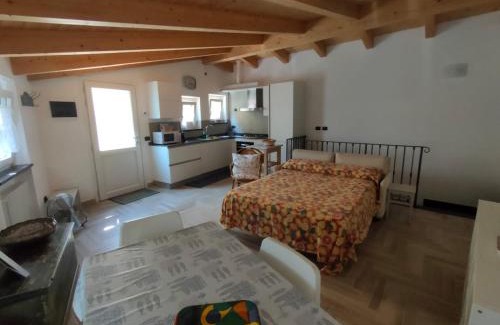 Dosso House | Casa Sara, Levanto, in collina ad un passo dal mare!