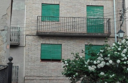 Adahuesca Cottage | Casa Sariñena for 6 people
