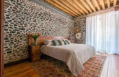 Historic Center Apartment | CASA SAUTO Romantic Suite Cathedral Views