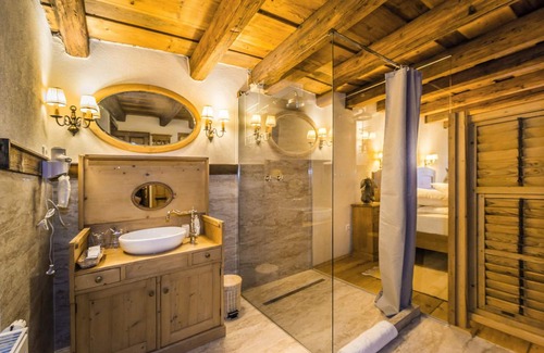 Sighisoara House | Casa Savri