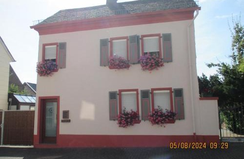 Staffel House | Casa Schönblick & E-Ladestation-Bike Garage