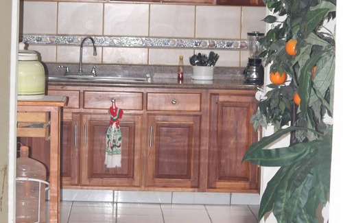 San Patricio Melaque House | Casa Seasons, a cozy home three blocks from the beach