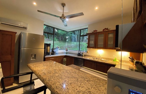 Esterillos House | Casa Selva Verde - Beautiful Private Pool House.