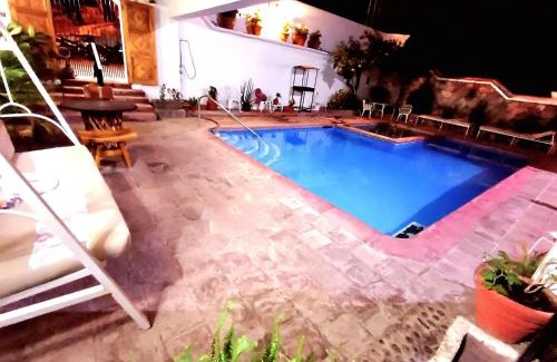 Loma de Guadalupe Bed & Breakfast | Casa Serena Vista