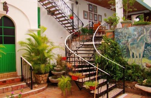 Loma de Guadalupe Bed & Breakfast | Casa Serena Vista