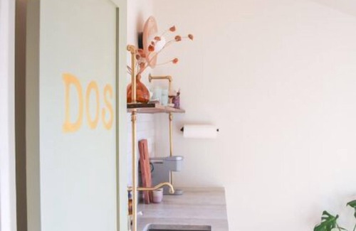 Golden House | Casa Serpiente 2, Red Rocks Retreat