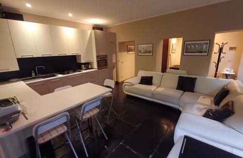 Acquaseria House | Casa Sinetta Como Lake
