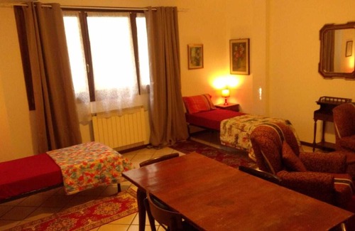 Stezzano House | CASA SISSI - RED KILOMETER-HOSPITAL