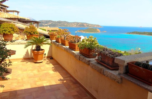 Capo Coda Cavallo House | Casa Smeralda Villaggio Est
