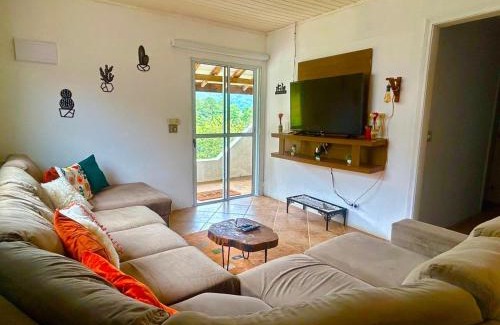 Agua Santa House | Casa Sobre as Nuvens - Ideal para Casal ou Família
