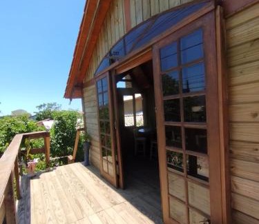 Sao Joao do Rio Vermelho House | Casa Sol & Lua