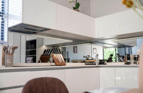 Houghton Estate Apartment | Casa Sol Mar - Chic 2BR Retreat - Relax, Unwind & Feel at Home