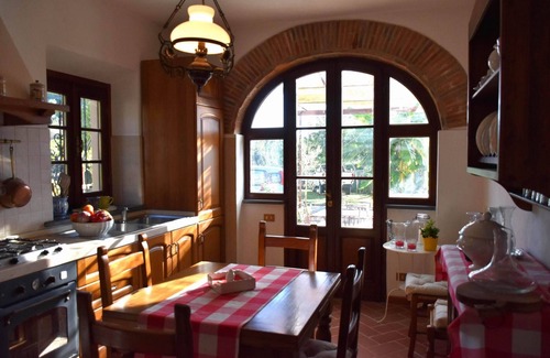 Massarosa House | Casa Sole in Massarosa,Pool,garden, barbecue,Air conditioning, near the village.