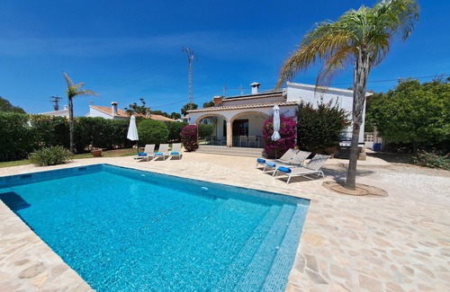 Panorama House | Casa Sonrisa - Beautiful Villa Jávea, saltwater pool (10 days min) CV-VUT0463426-A0