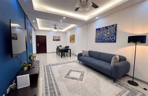 Sakumono Apartment | Casa Spectra – Deluxe 2BR Pool View Unit, 20 mins from the Kotoka Int'l Airport