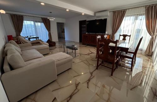 Sanmartin House | Casa Stefan