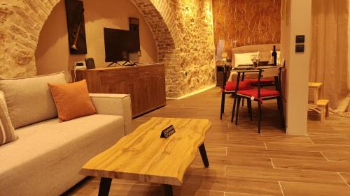 Old Town Apartment | Casa Stratigos